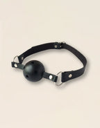 Baillon boule noir réglable – Accessoire inclus dans le kit Secret Lovers