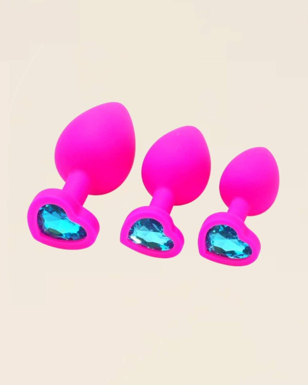 Plug anal rose en silicone avec diamant bleu en forme de cœur – set de 3 tailles pour débutants et couples.